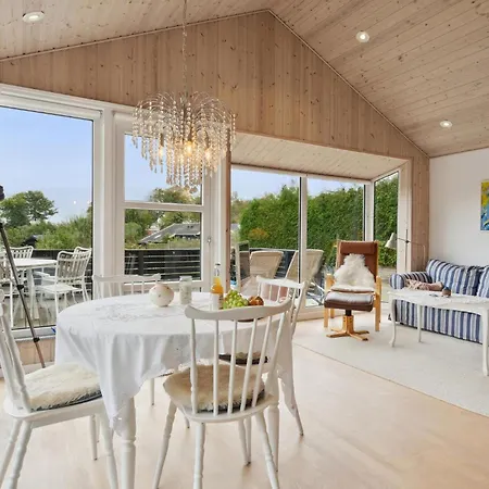 Gorgeous In With Kitchen *